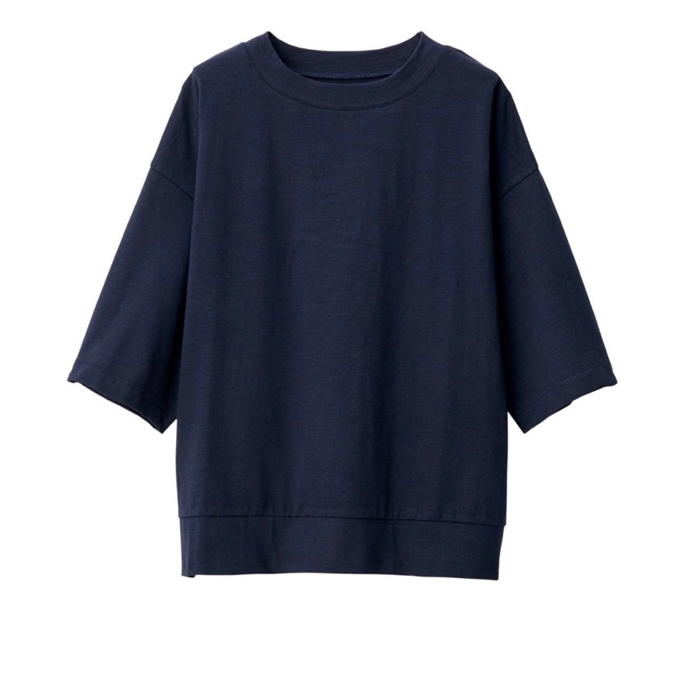 MUJI HALF SLEEVE T-SHIRT (SIZE: M-L/ BLACK COLOR)
